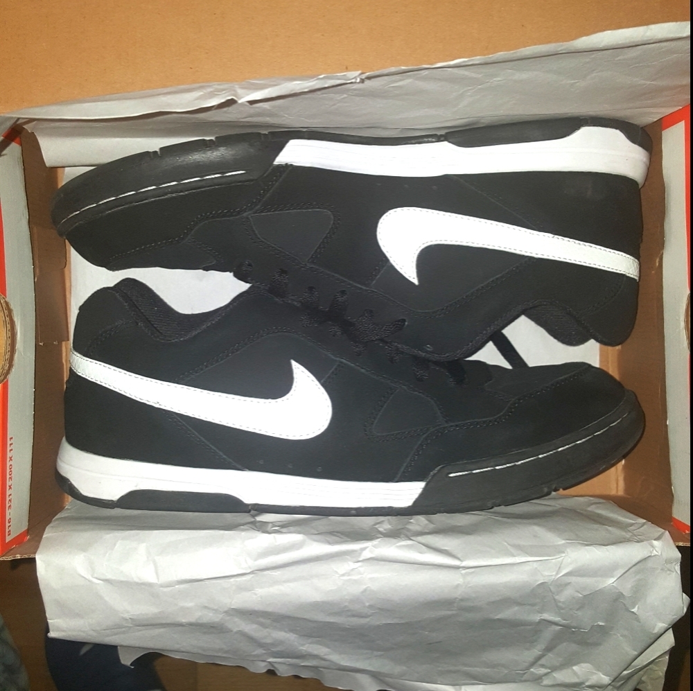 Nike hisix